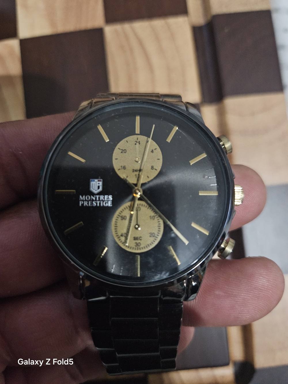 Montres Prestige Men's Black and Gold Watch 48mm